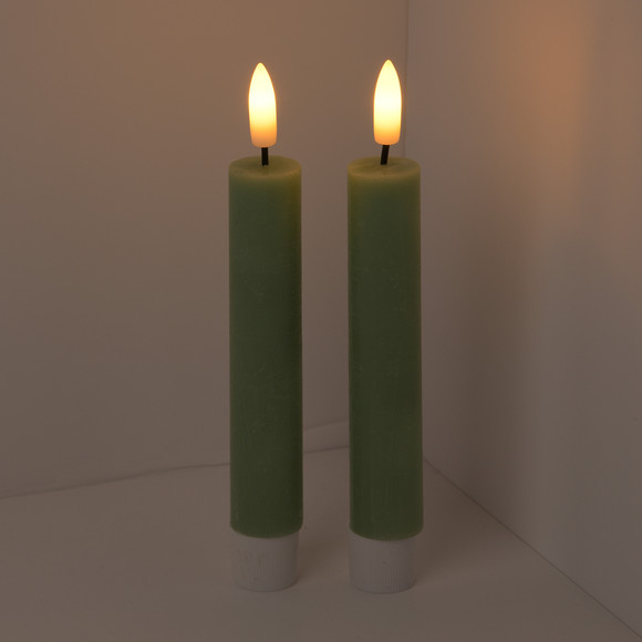 2 LED-dinerkaarsen in een Kledingsets