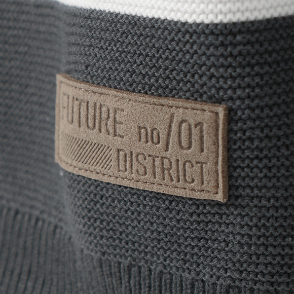 Jungen Strickpullover mit Streifen