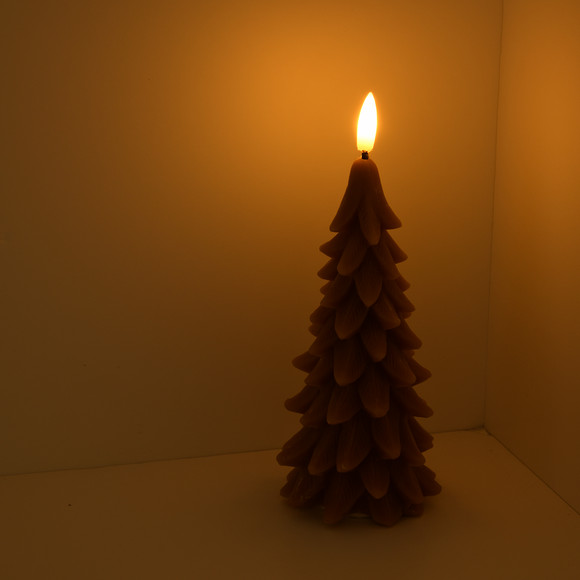 Kleine LED-Kerze in Tannenbaum-Optik