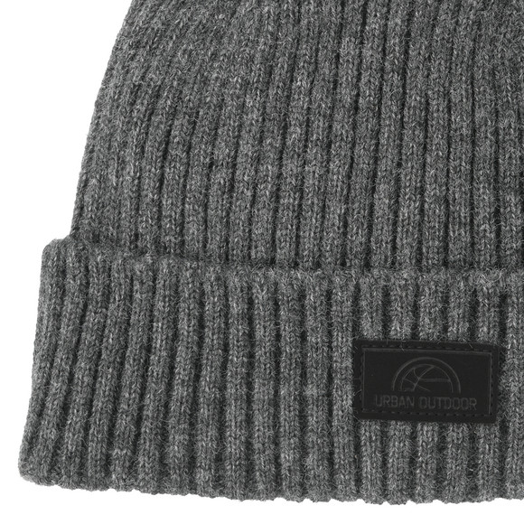 Gebreide muts met patch voor jongens