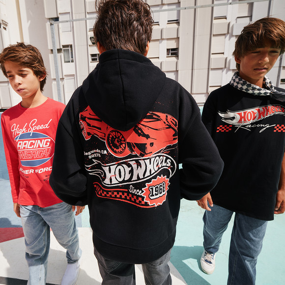 Hot Wheels Hoodie mit Rückenprint