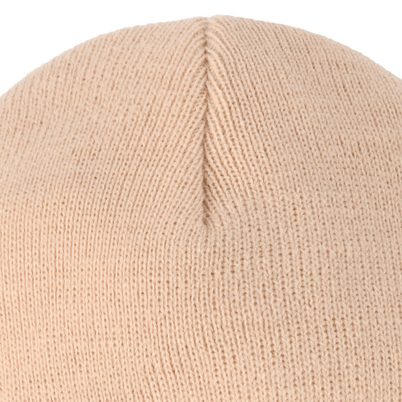 Gebreide muts met borduursel voor meisjes