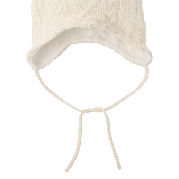 Gebreide babymuts met pompon