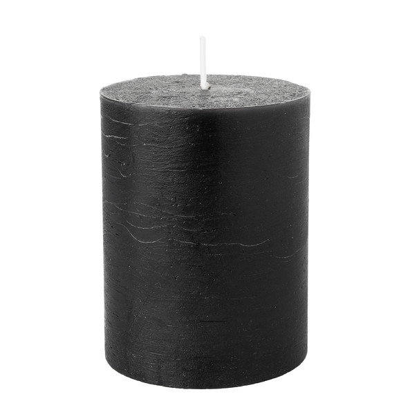 Rustiek ogende kaars zwart