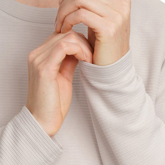 Damen Langarmshirt in strukturierter Qualität