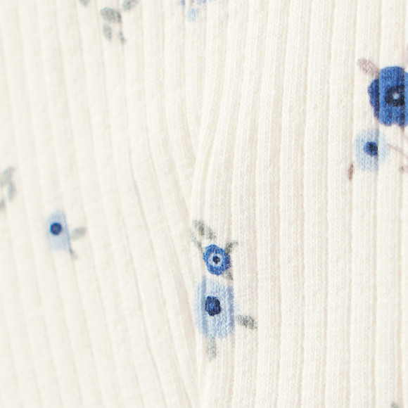 2 meisjesbustiers met ribstructuur