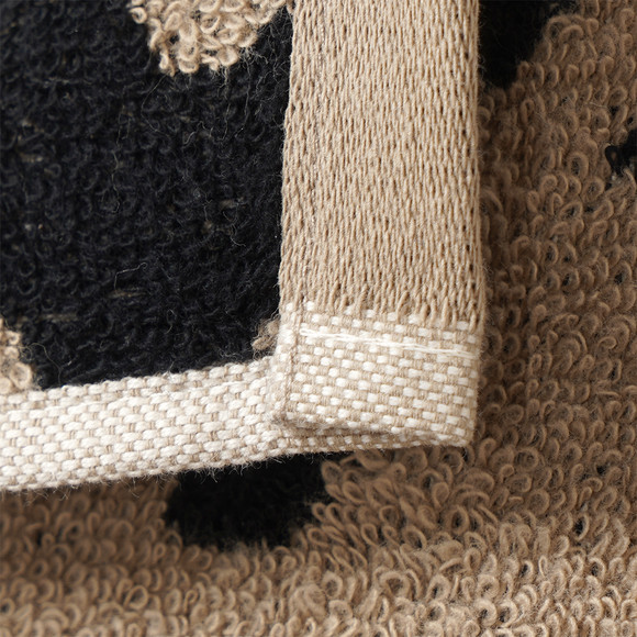 Gästetuch mit Herz-Allover