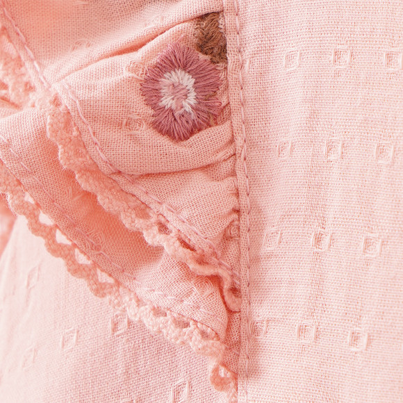 Mädchen Kleid mit gestickten Blumen