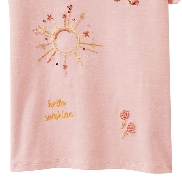 Mädchen T-Shirt mit Stickerei