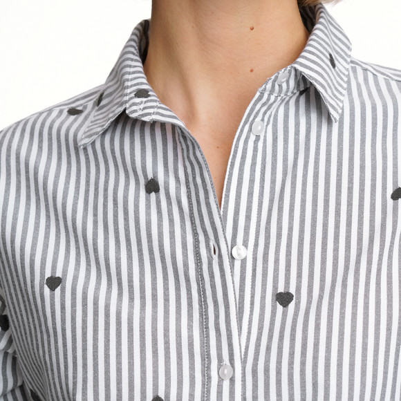 Damen Bluse mit Herz-Stickerei