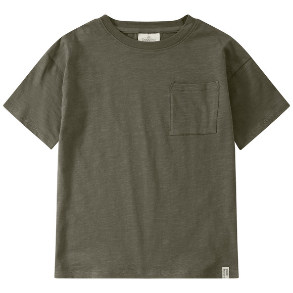 2 T-shirts voor jongens met een borstzakje