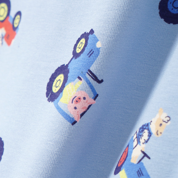 3 Jungen Unterhemden in verschiedenen Dessins