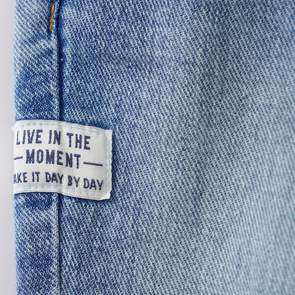 Baby Jeans aus Bio-Baumwolle