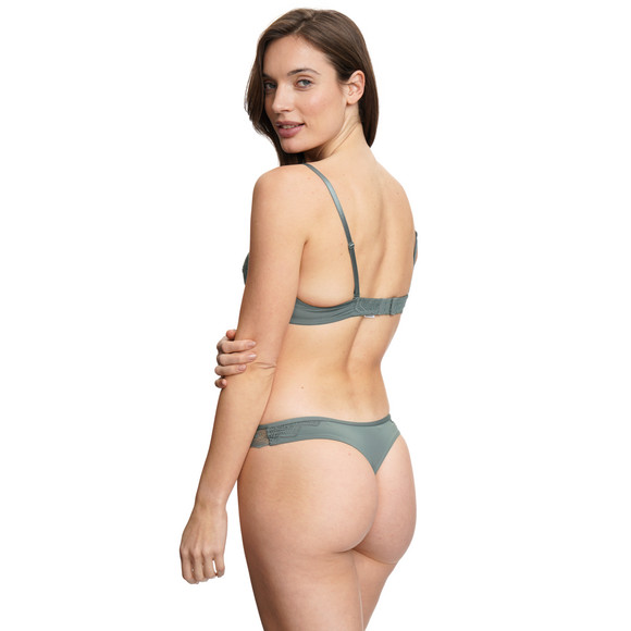 3 Damen Strings mit Spitze