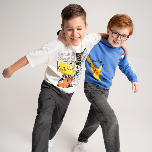 Pokémon Hoodie mit Pikachu-Motiv