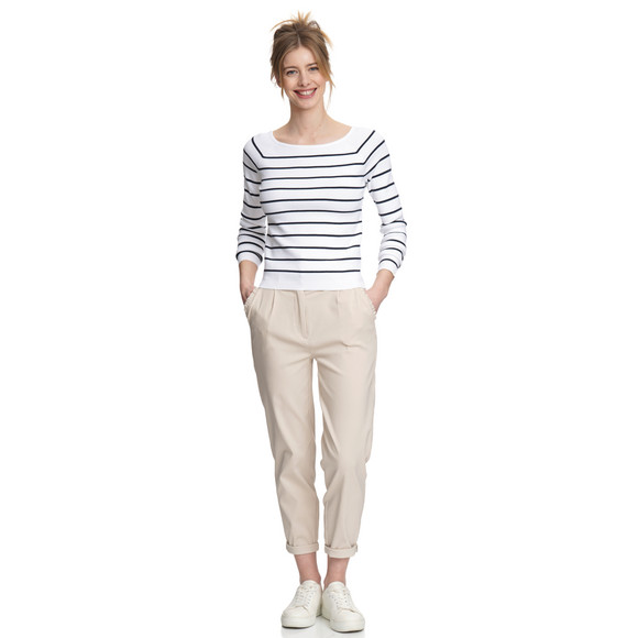 Gebreide damestrui met strepenpatroon