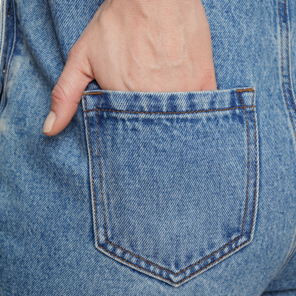 Damen Jeans-Latzhose mit Brusttasche