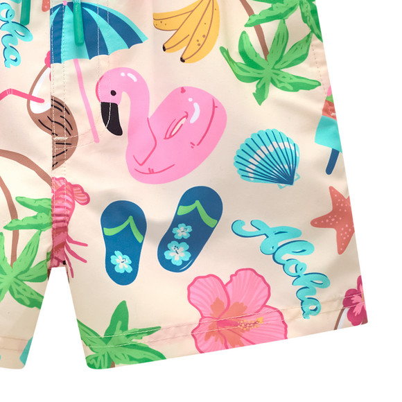 Jungen Badeshorts mit sommerlichen Motiven