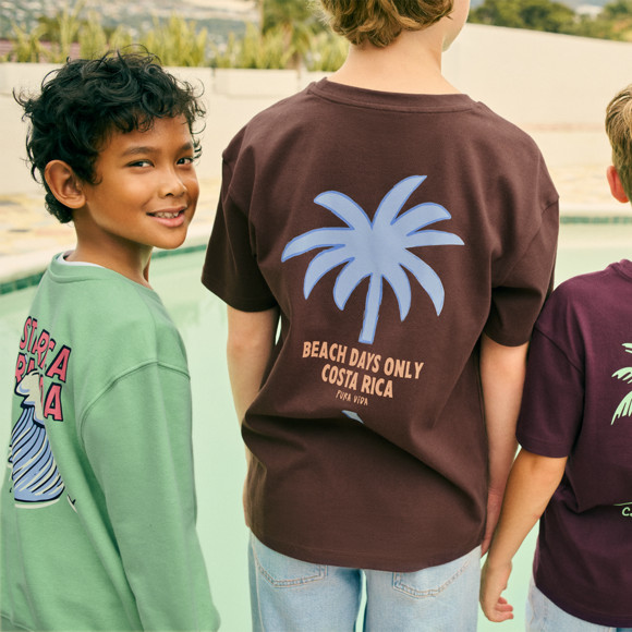 Jongens T-shirt met print op de rug