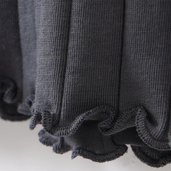 Meisjesshirt met lange mouw en golvende boord