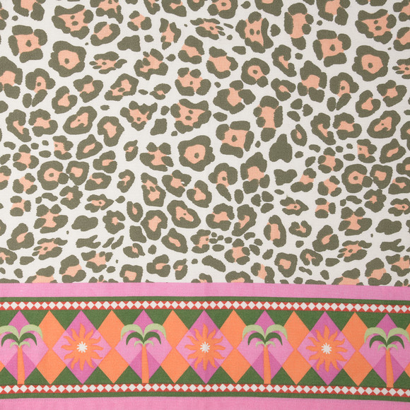 Tischläufer im bunten Design