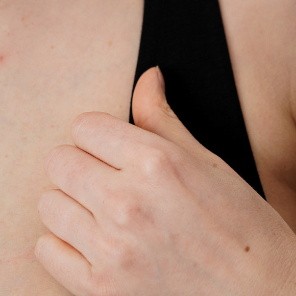 2 Damen Still-Bustiers in unifarben