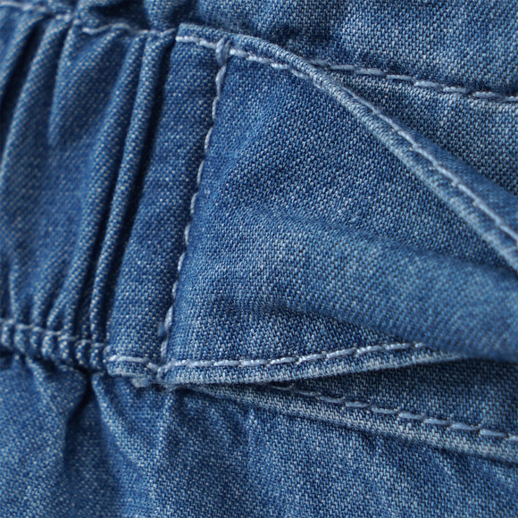 Mädchen Shorts aus leichtem Denim