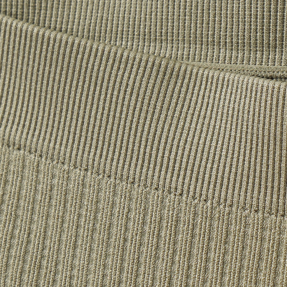 Damen Slip in Rippstruktur