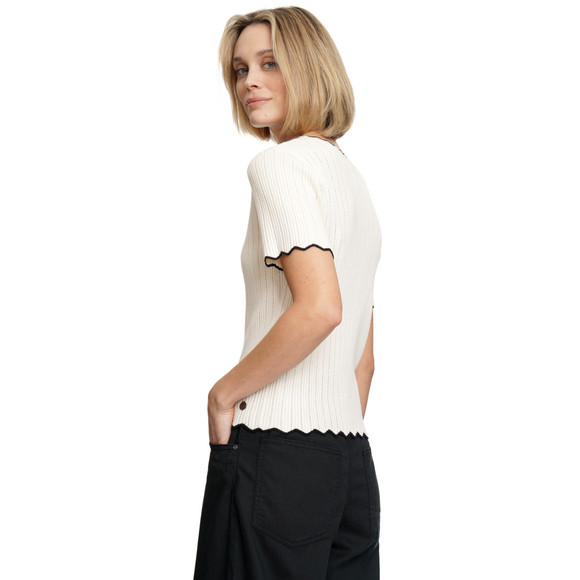 Gebreid damesshirt met golvende rand