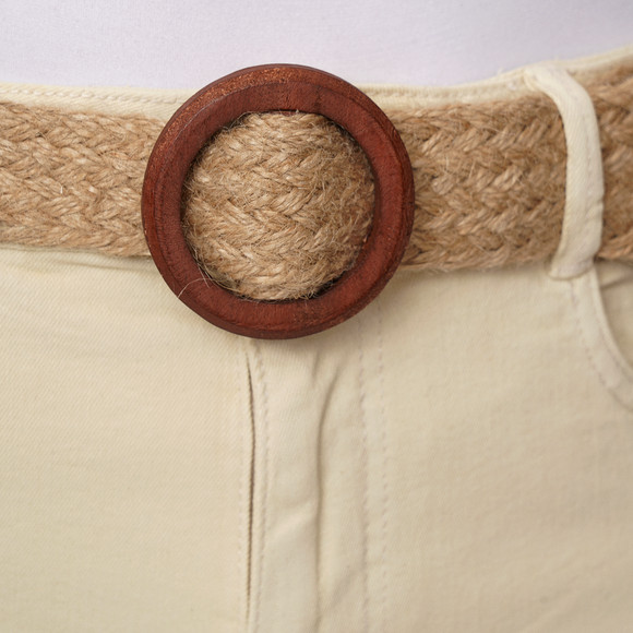 Dames mom-jeans met riem