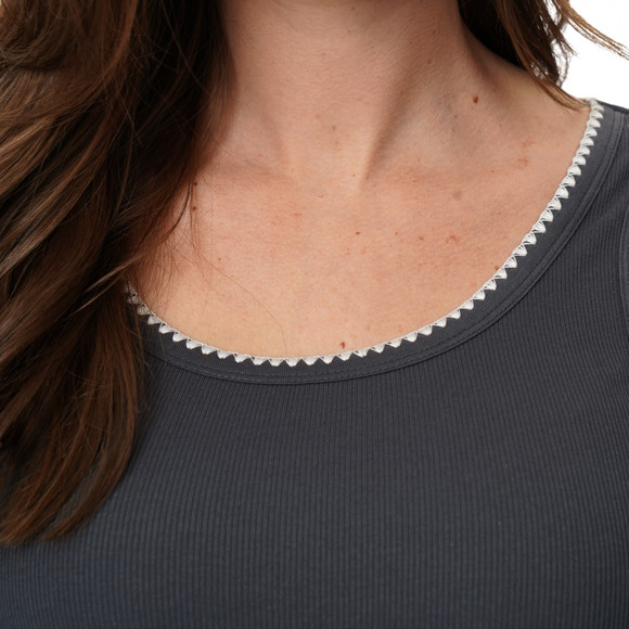 Damen Top mit Rippstruktur
