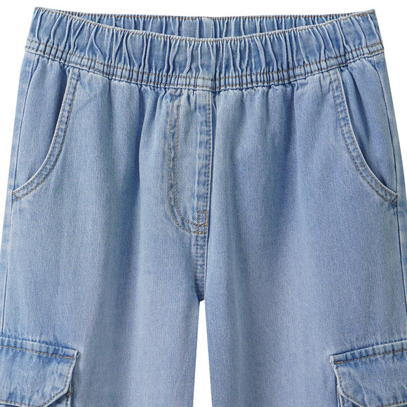 Mädchen Jeans aus leichtem Denim