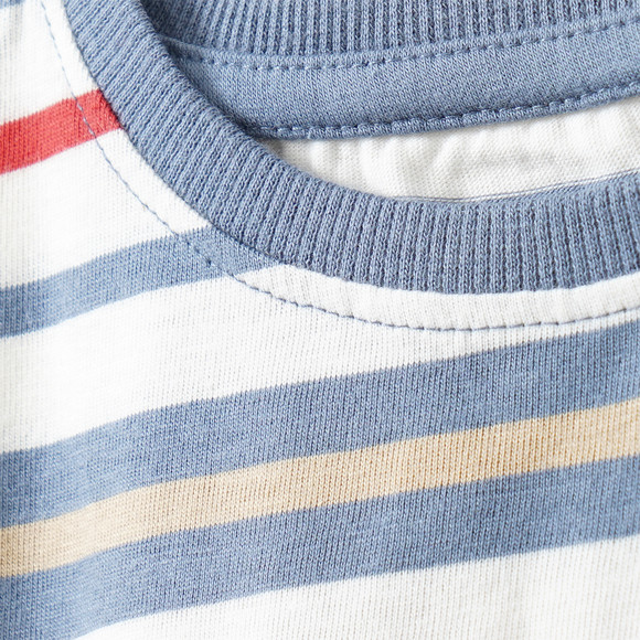 Jungen T-Shirt mit Streifen