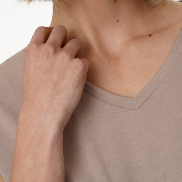 T-shirt voor dames in basic look