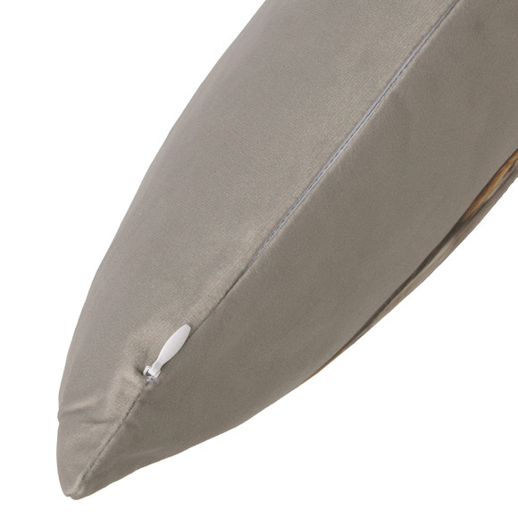 Kussen met haasjesmotief