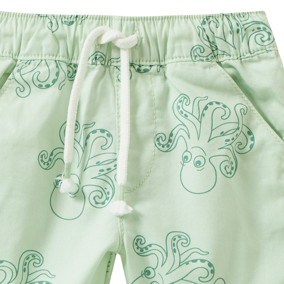 Jungen Shorts mit Kraken-Motiven