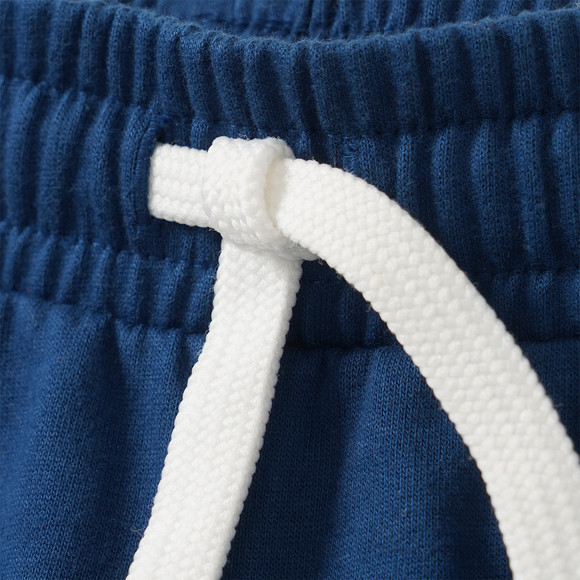 Jungen Sweatshorts mit kleinem Print