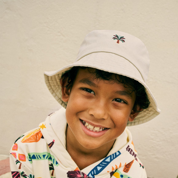 Kinder Hut mit Stickerei