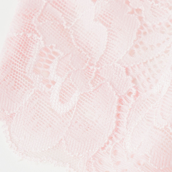 3 Damen Strings im Brazilian-Stil mit Spitze