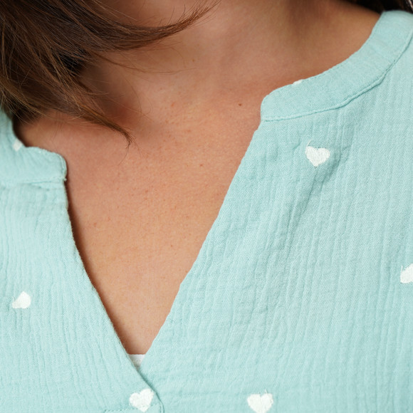 Damen Musselin-Bluse mit Herz-Stickerei