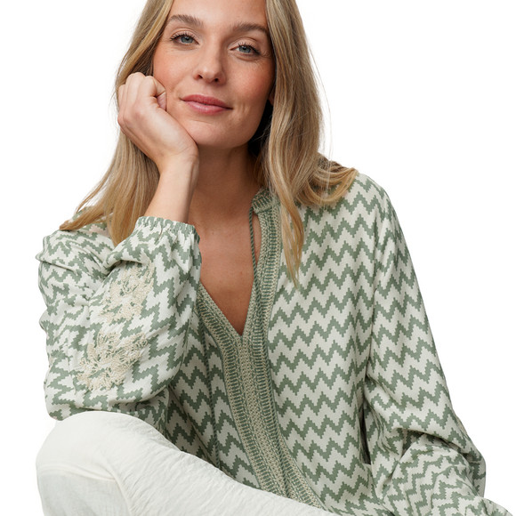 Damen Bluse  mit Stickerei