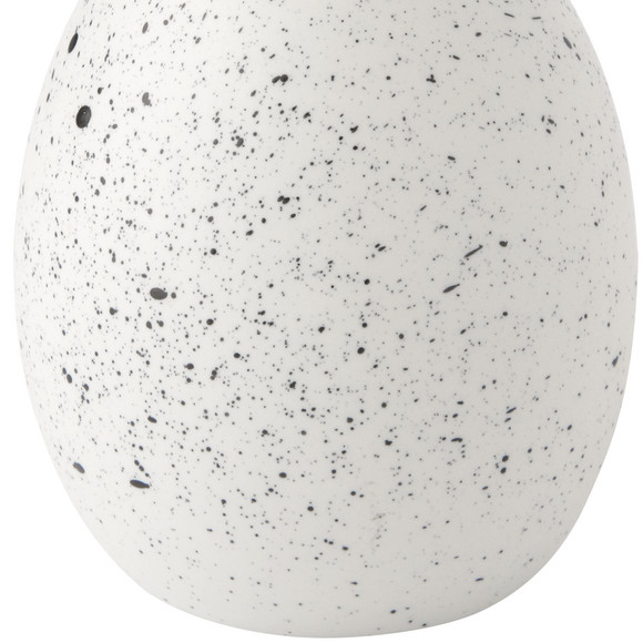 Klein decoratief ei met all-over stippen