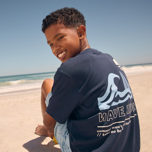 Jungen T-Shirt mit Rücken-Print