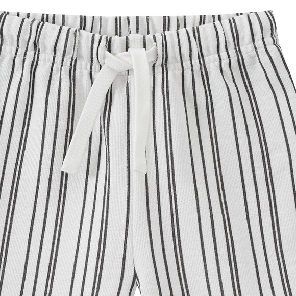 Babyshort van gestructureerd materiaal