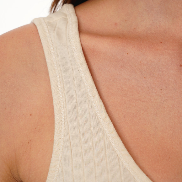 Damen Top mit Rippstruktur