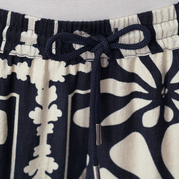 Damen Hose mit weitem Bein