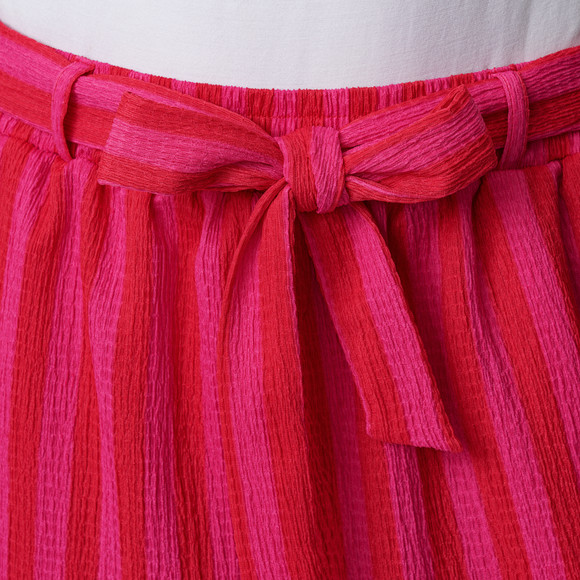 Damen Shorts in Crinkle-Optik