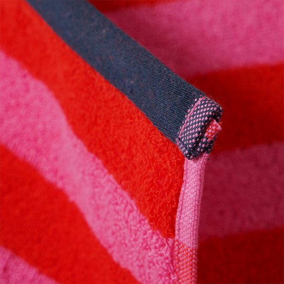 Handdoek met strepen