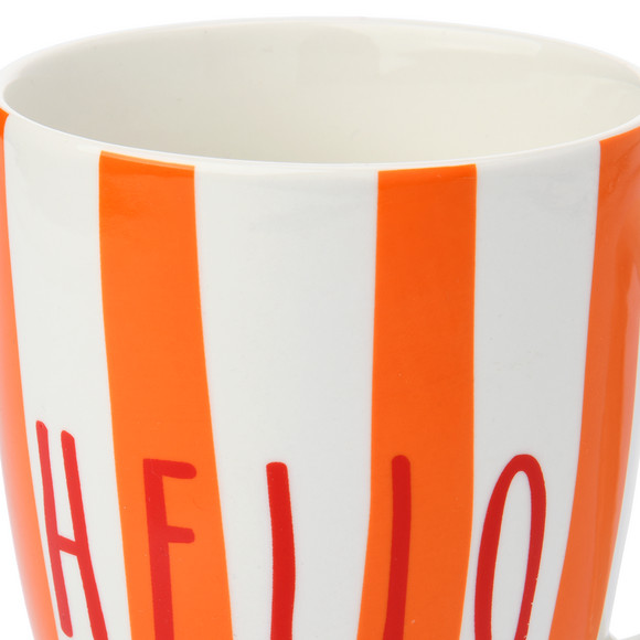 Tasse mit Schriftzug