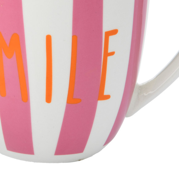 Tasse mit Schriftzug